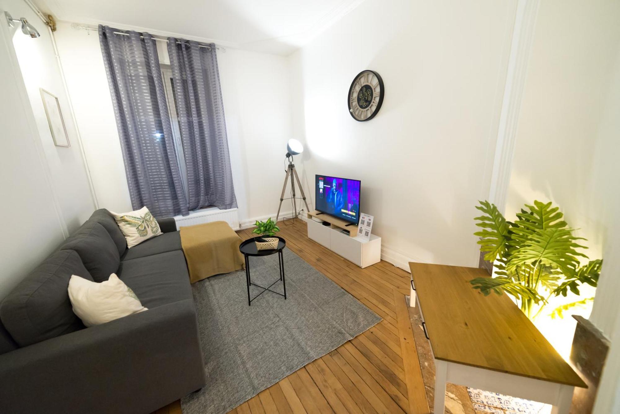 Suite Double Fabriques, 2 Bedrooms, Central, Parking Nearby, Self Checkin Nancy Exterior photo
