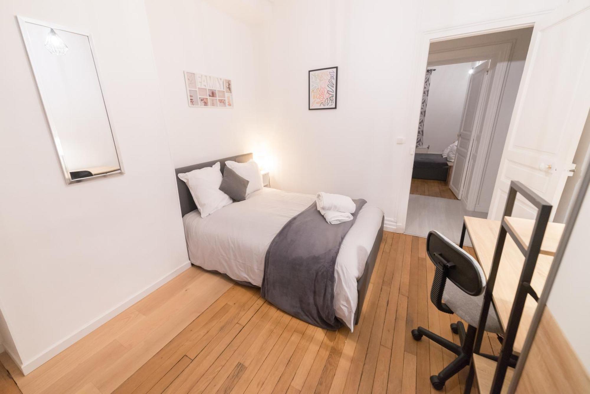 Suite Double Fabriques, 2 Bedrooms, Central, Parking Nearby, Self Checkin Nancy Exterior photo